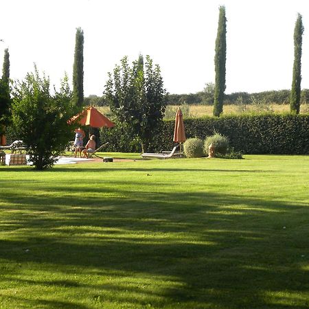 Ghiaccio Bosco Pension Capalbio Buitenkant foto