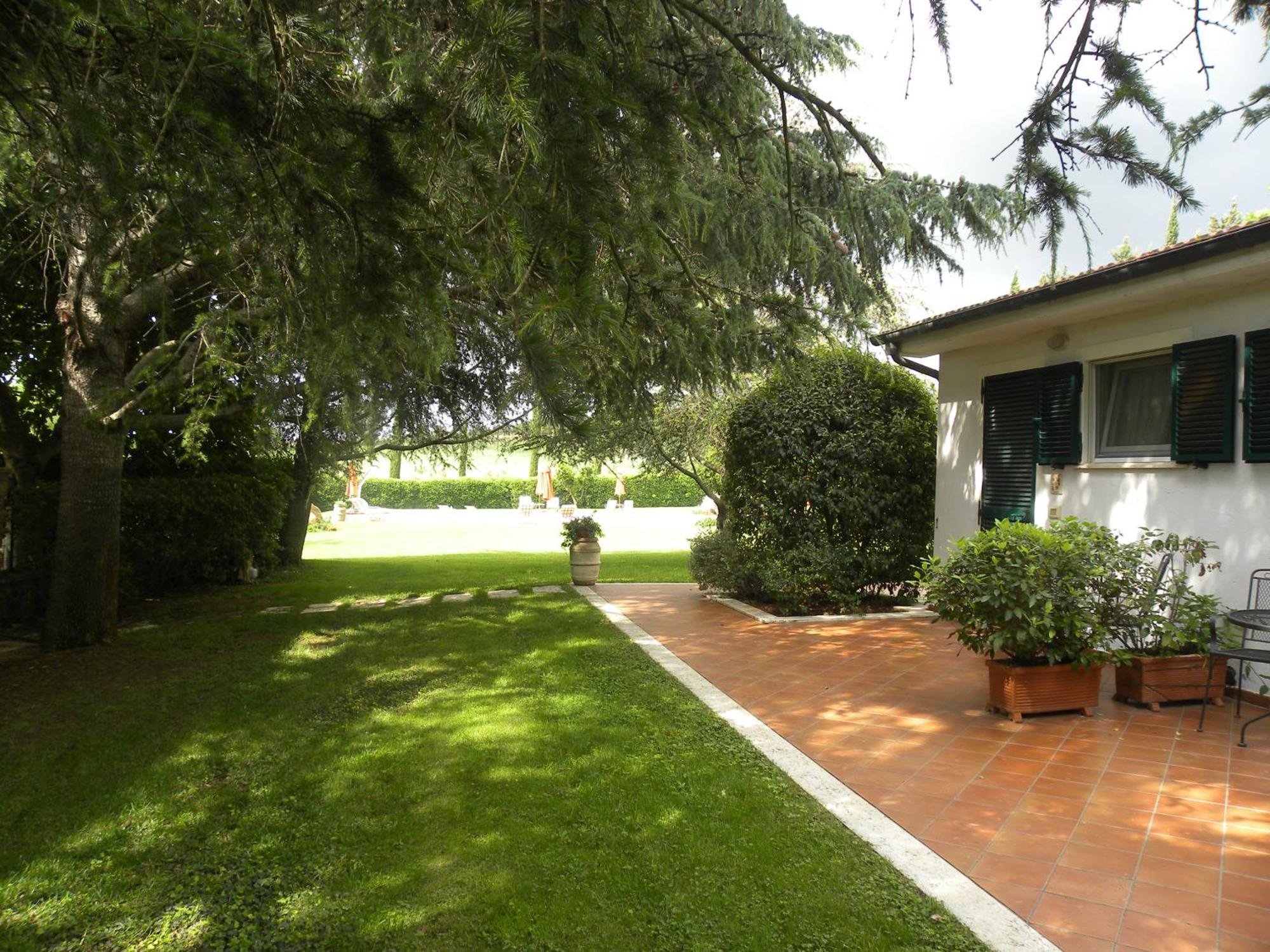Ghiaccio Bosco Pension Capalbio Buitenkant foto